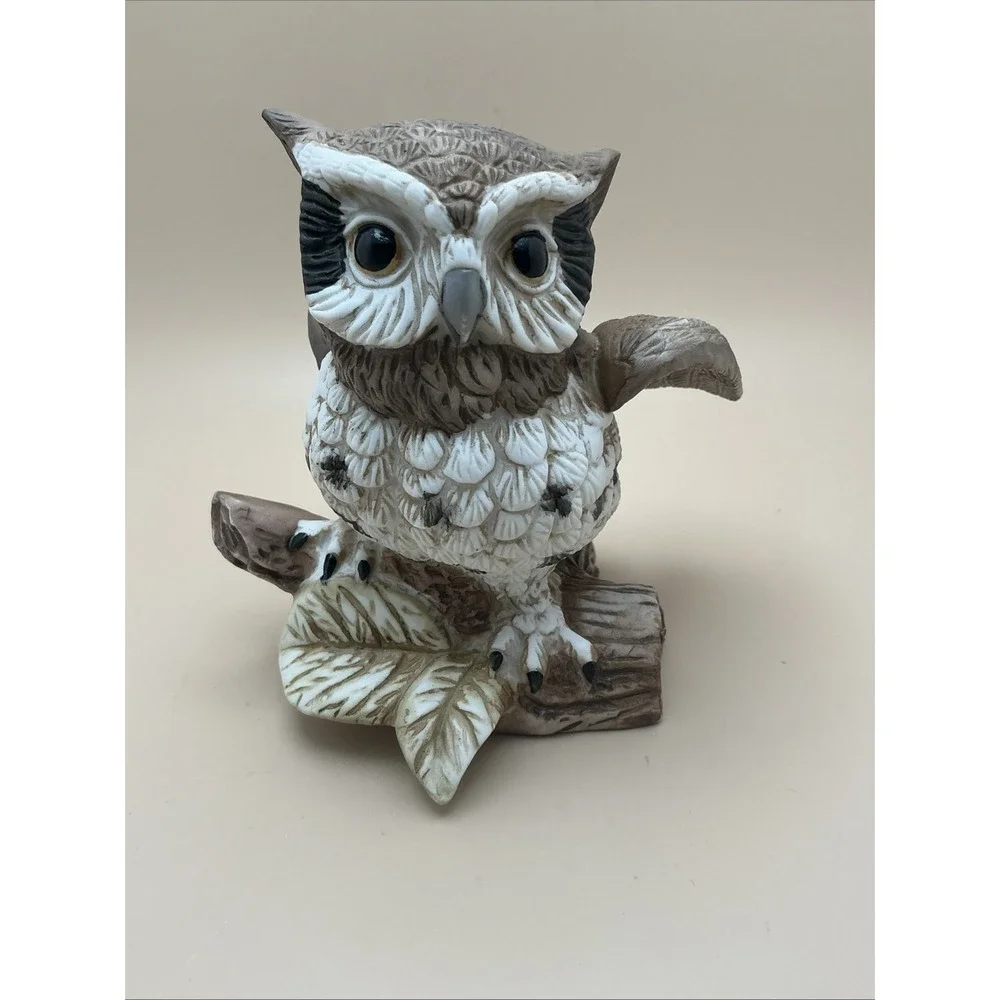 Vintage‎ Homco Great Horned Owl Ceramic Figurine, Taiwan, 1980s.